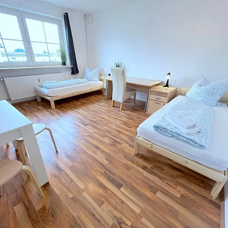 V 4 Personen - Monteurzimmer - - Apartment Dingolfing