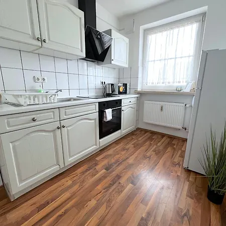 V 4 Personen - Monteurzimmer - - Apartment Dingolfing
