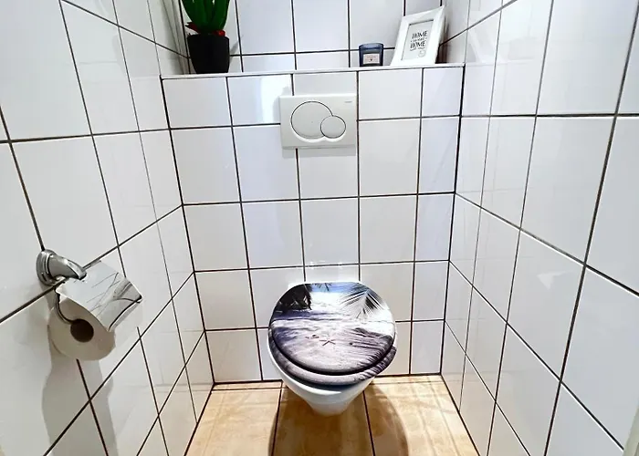V 4 Personen - Monteurzimmer - - Apartment *